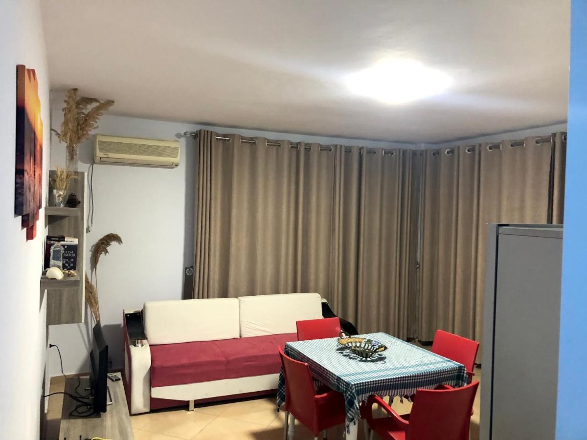 Vlore Apartment Eksteriør billede